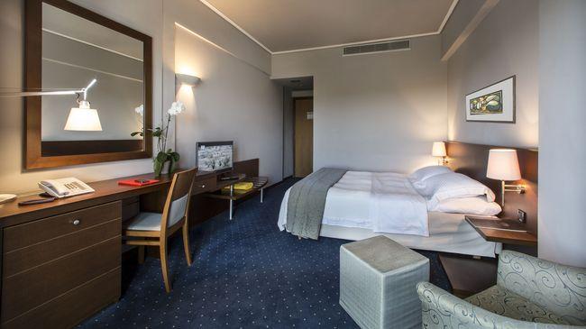 Dekelia Hotel Athene Kamer foto