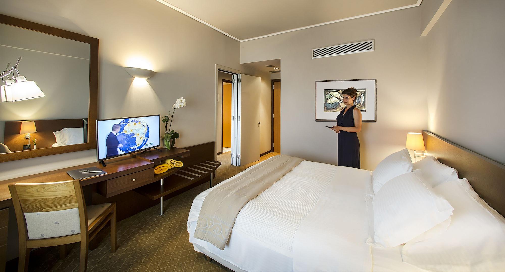 Dekelia Hotel Athene Buitenkant foto