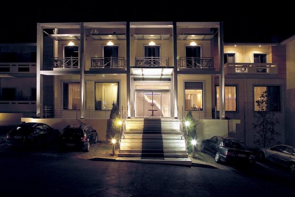 Dekelia Hotel Athene Buitenkant foto