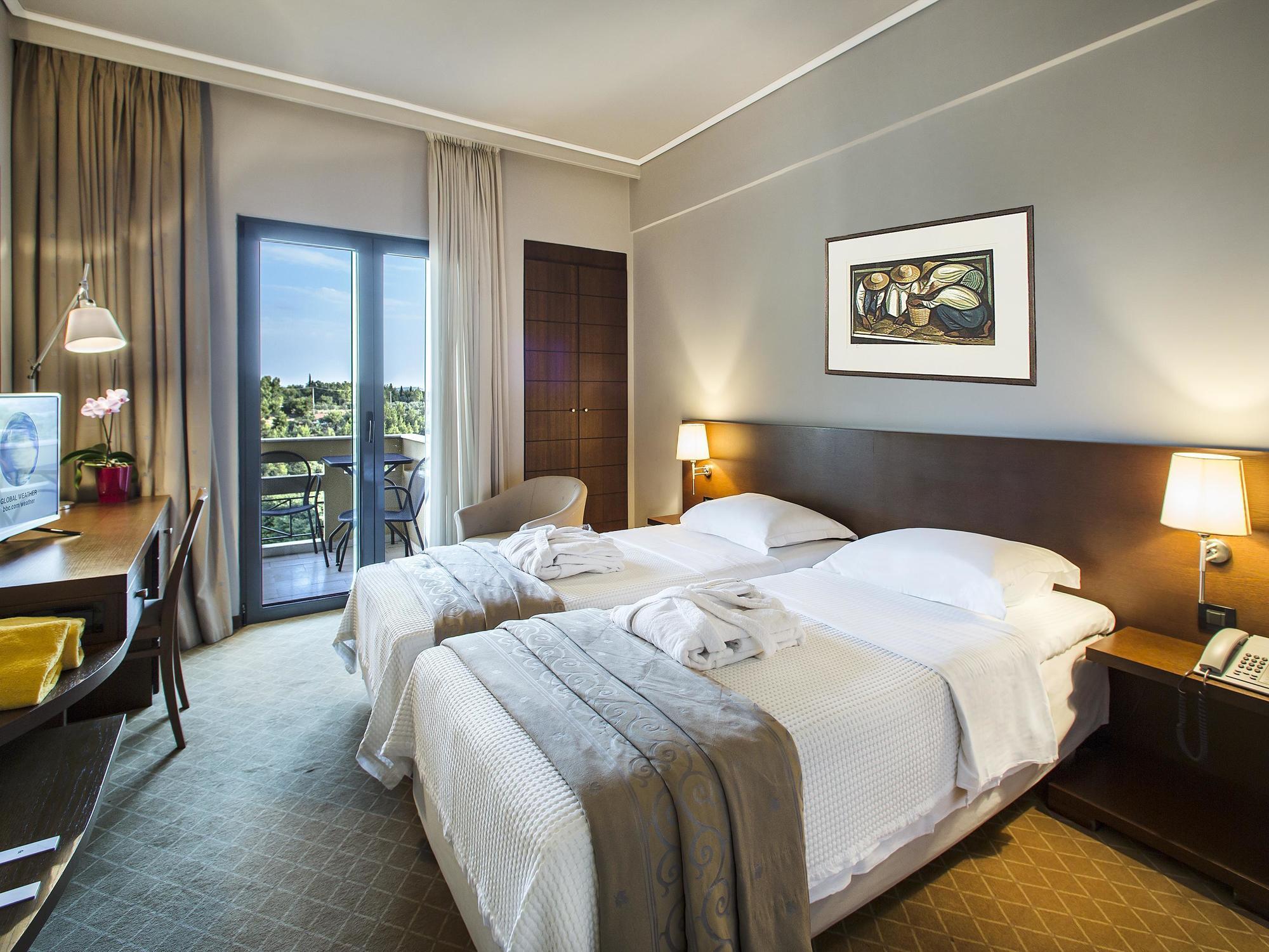 Dekelia Hotel Athene Buitenkant foto