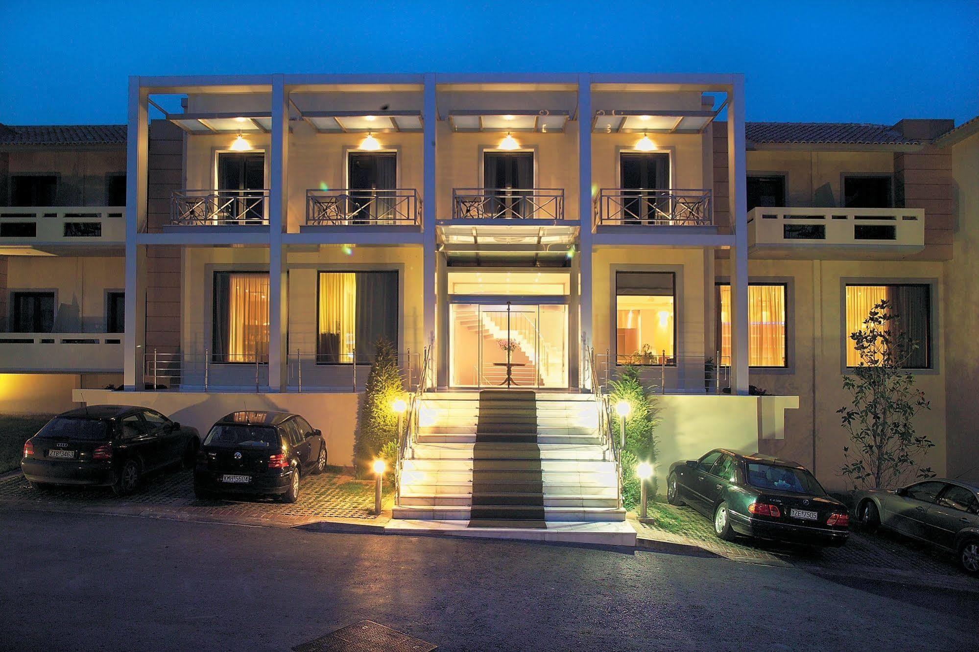 Dekelia Hotel Athene Buitenkant foto